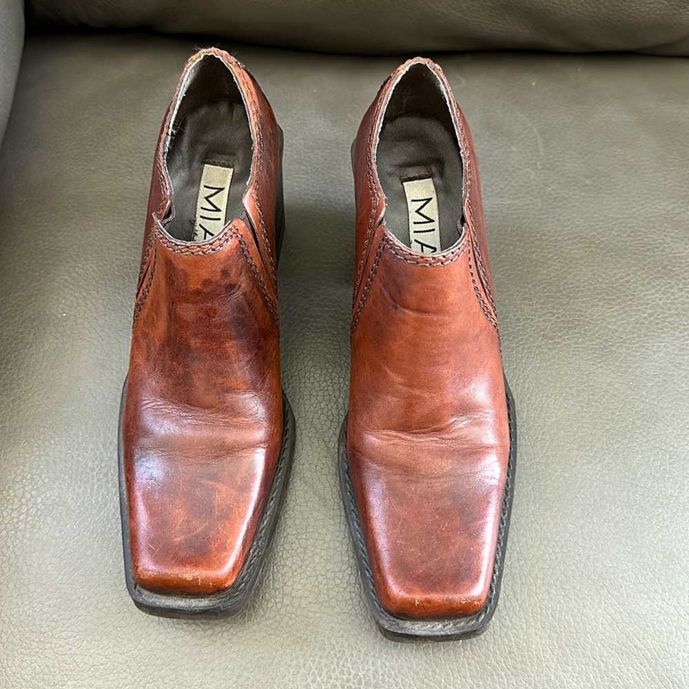 Women’s MIA Chunky-heeled Brown Shoes - Size 6M.